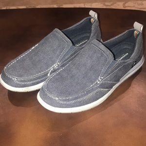 Canvas slip on shoes men’s navy
